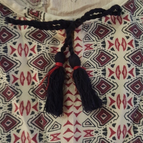 Arizona Aztec Print Top - Picture 4 of 4